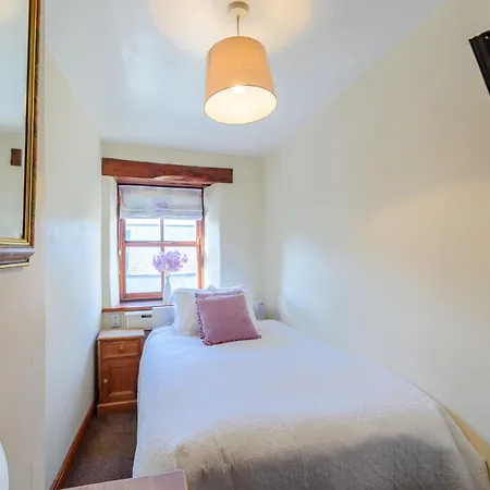 2 Bed In 79093 * 스킵턴