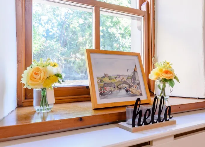 2 Bed In Oc-79093 Skipton